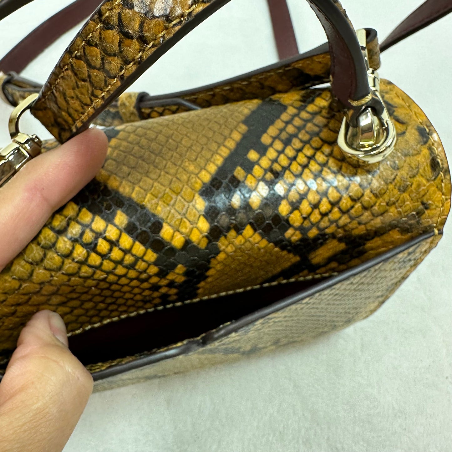 Crossbody handbag Designer By Kate Spade, Size: small
