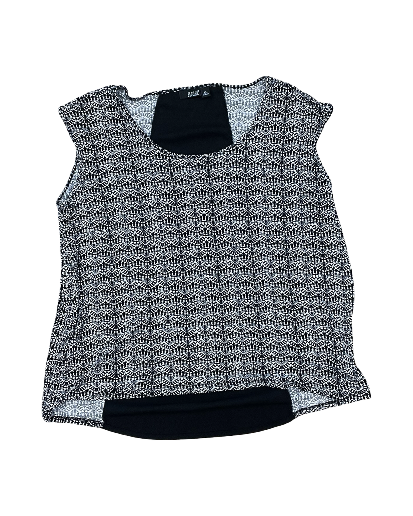 Top Sleeveless By Ana In Black & White, Size:Xl