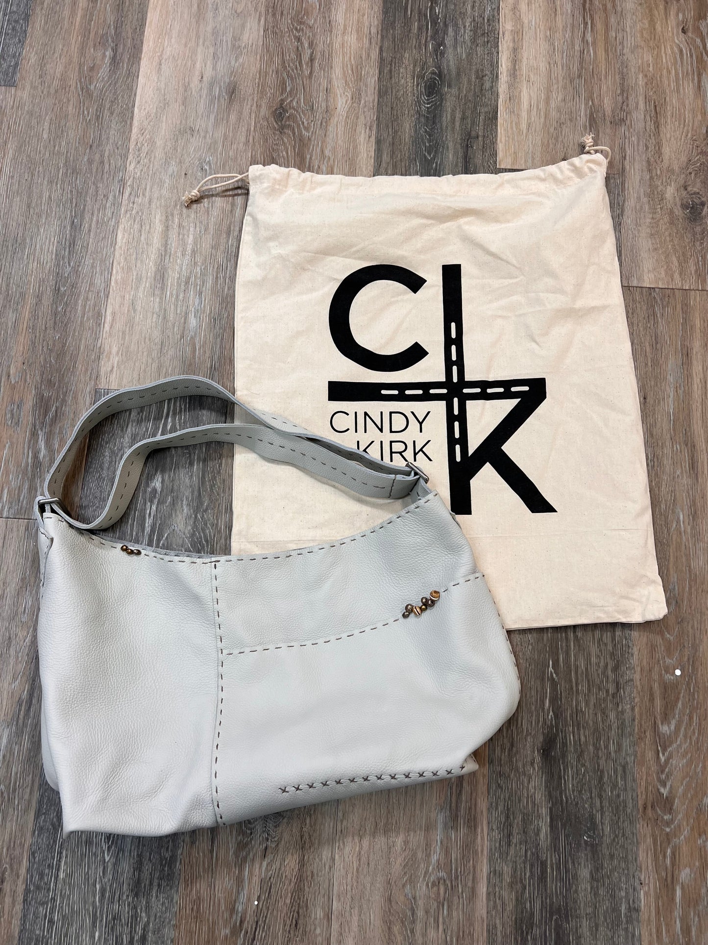 HANDBAG LEATHER by  Cindy Kirk In CREAM, Size: LARGE