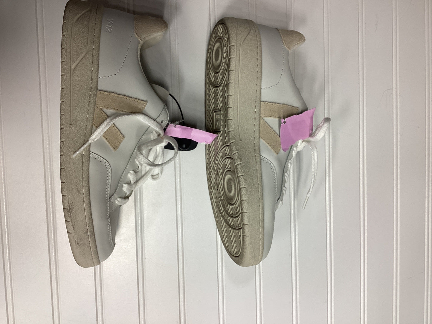 Shoes Sneakers By Veja In Cream, Size:10