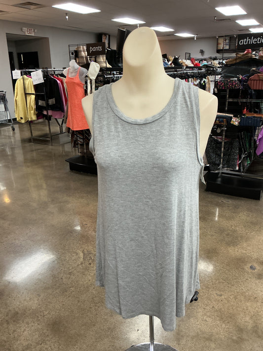 Top Sleeveless Basic By Clothes Mentor In Grey, Size:S