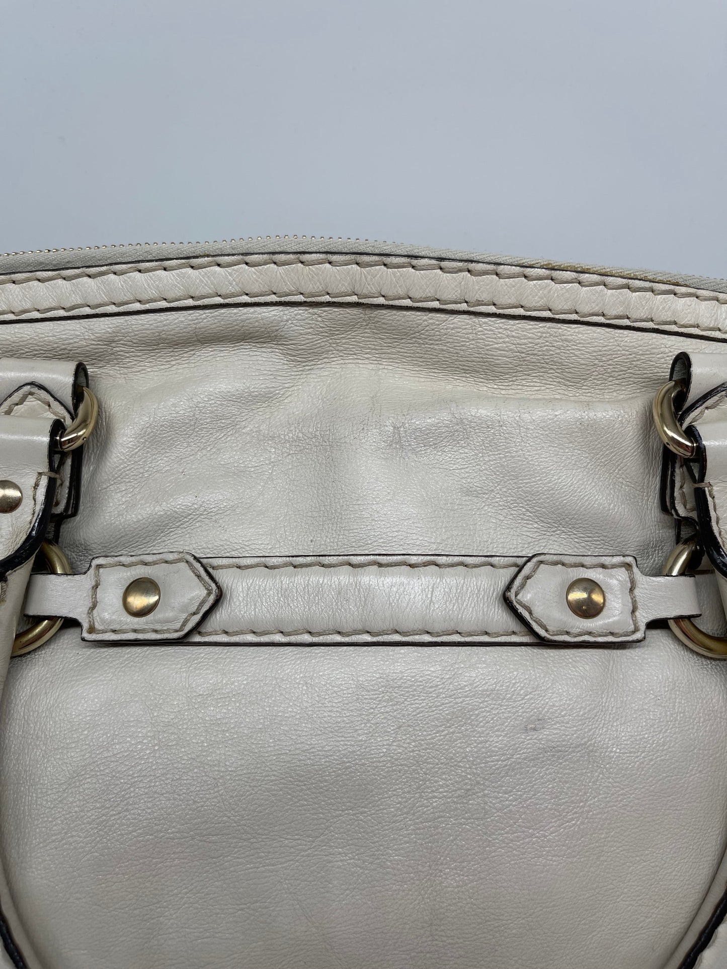 Handbag Luxury Designer By Gucci, Size: Large