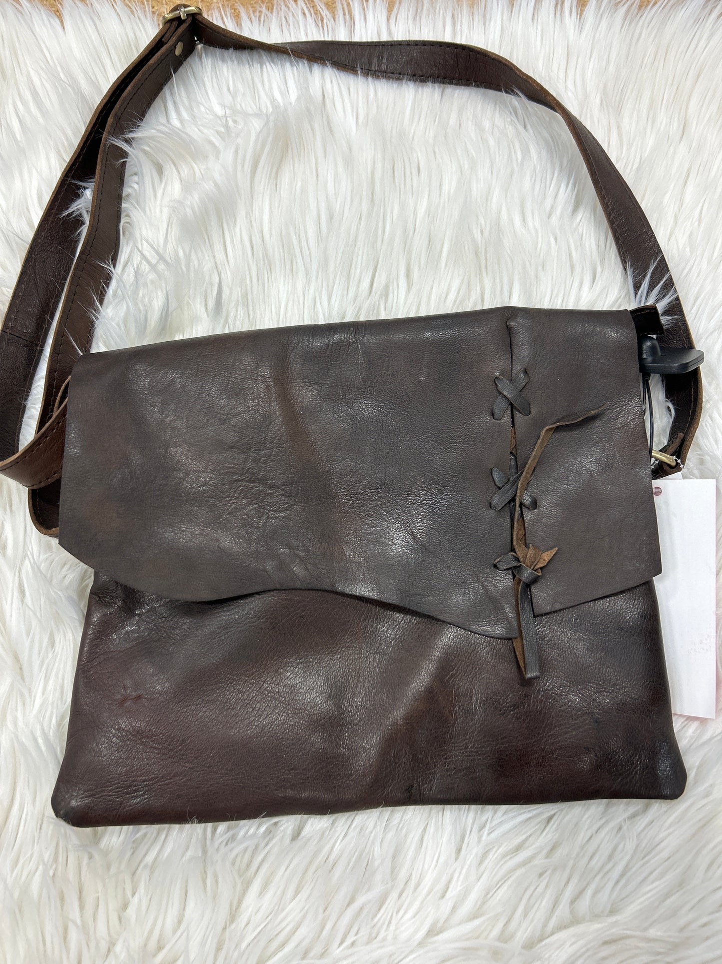 Crossbody Leather By Cmc In Bronze, Size:Medium