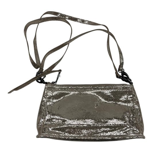 Crossbody By Hobo Intl In Gold, Size:Medium