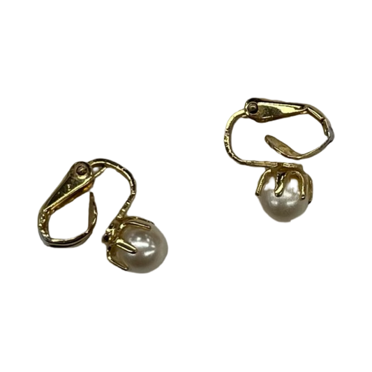 Earrings Clip By Clothes Mentor In Gold