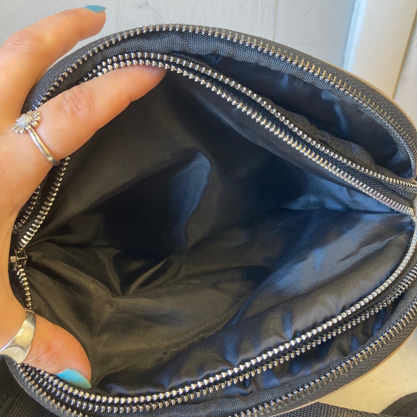 Handbag By Think Royln In Brown, Size:Small
