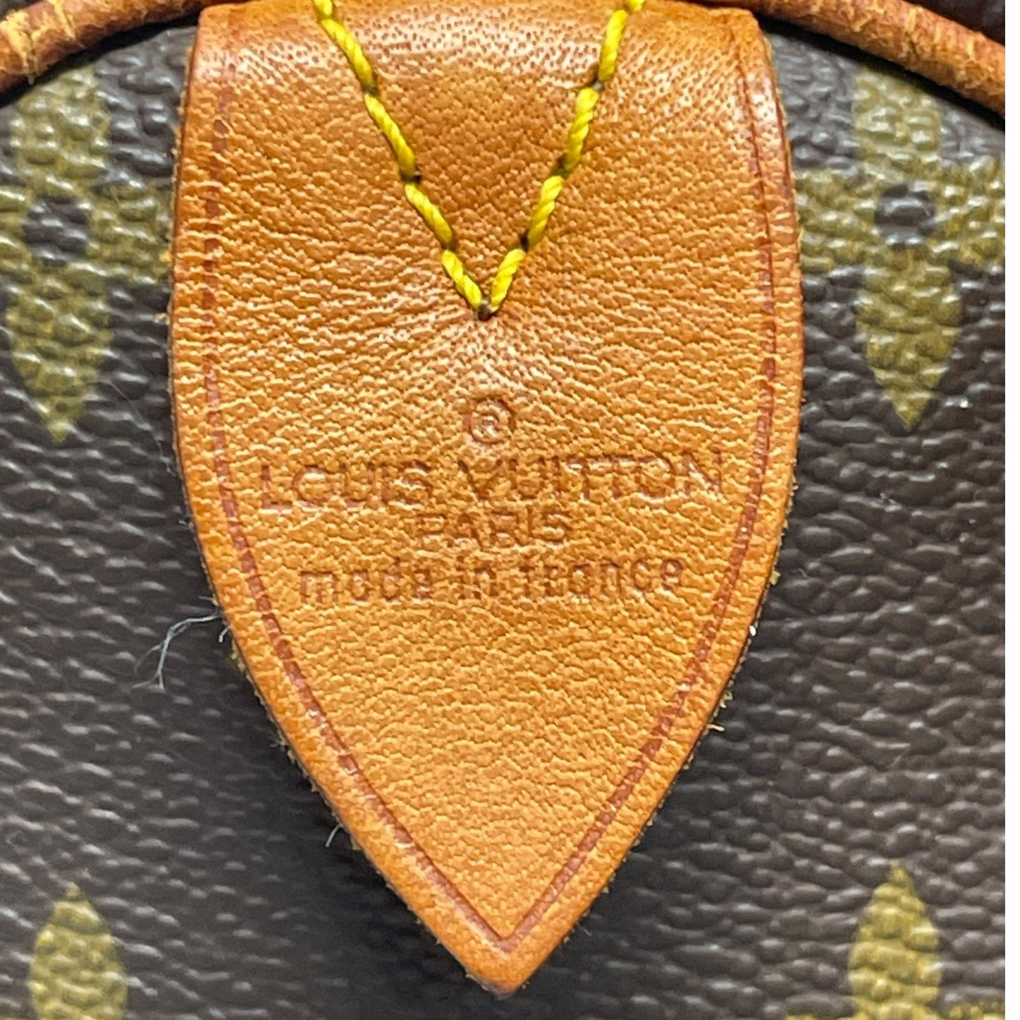 Duffle And Weekender Luxury Designer By Louis Vuitton, Size: Medium