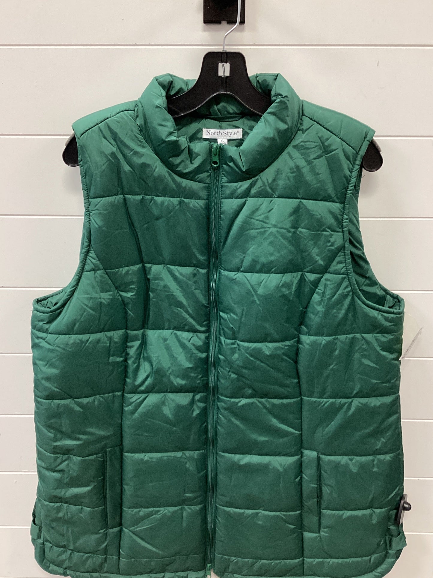 Vest Puffer & Quilted By Northstyle In Green, Size:Xl