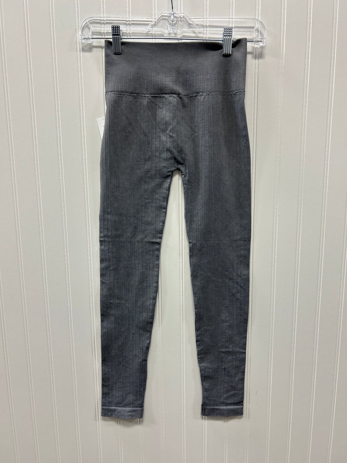 Athletic Leggings By Clothes Mentor In Grey, Size:M