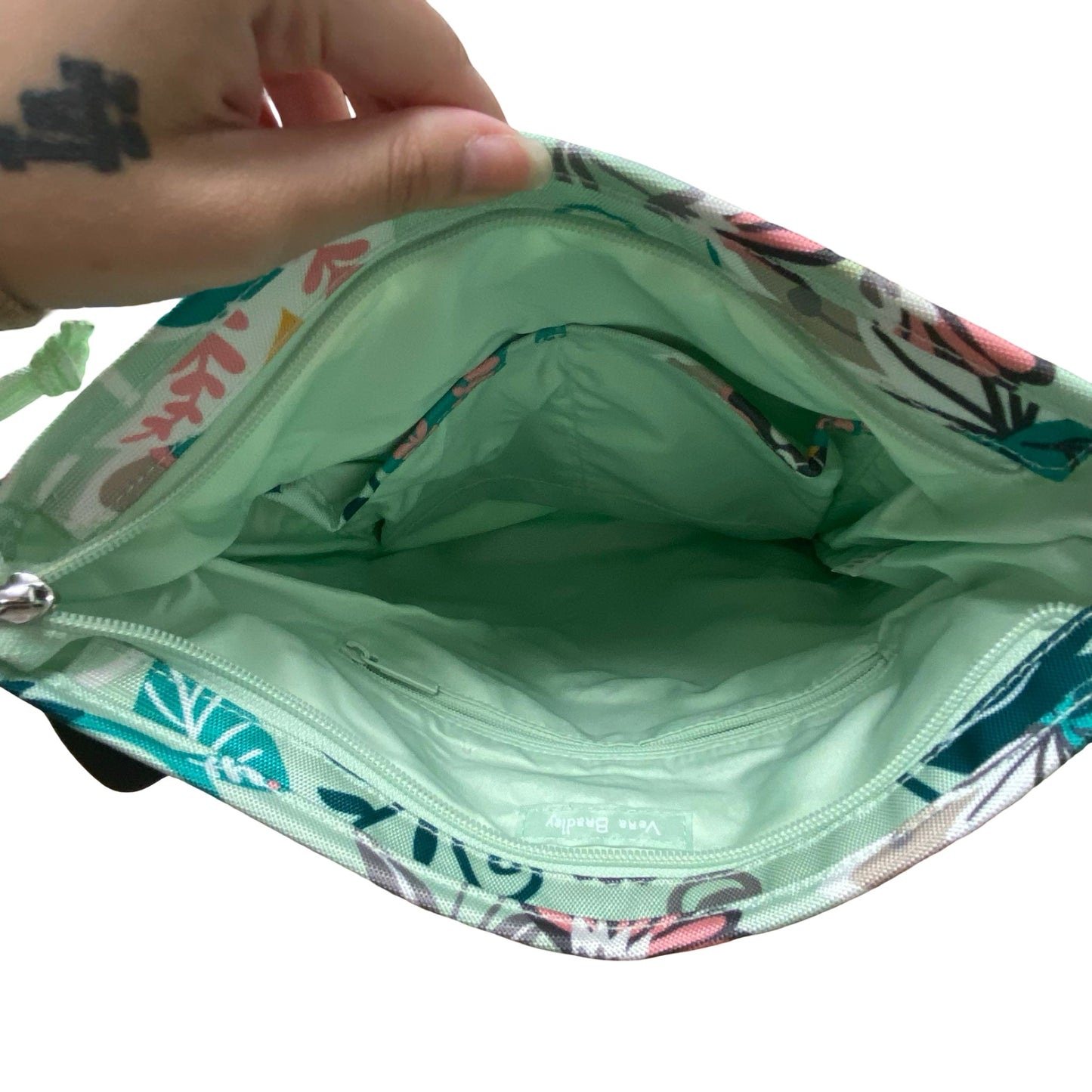 Handbag By Vera Bradley In Multi, Size:Medium