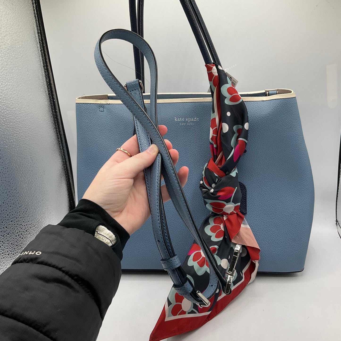 Handbag Designer By Kate Spade, Size: Medium