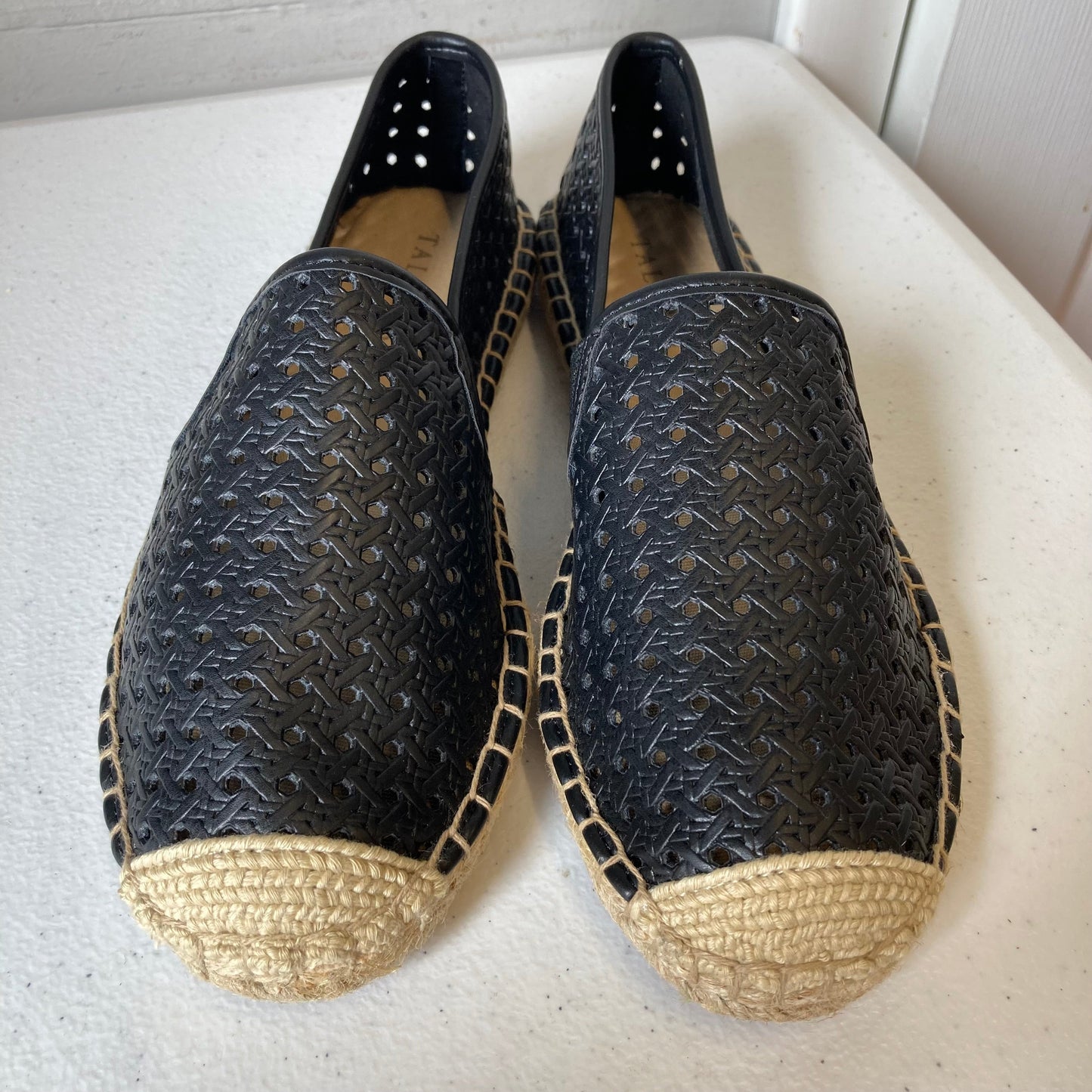 Shoes Flats By Talbots In Black & Tan, Size:6