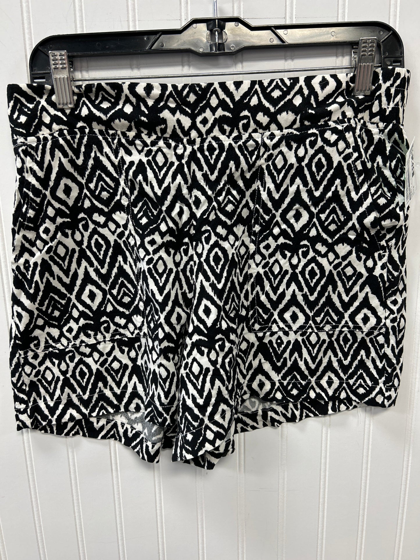 Shorts By Wildfox In Black & White, Size:M