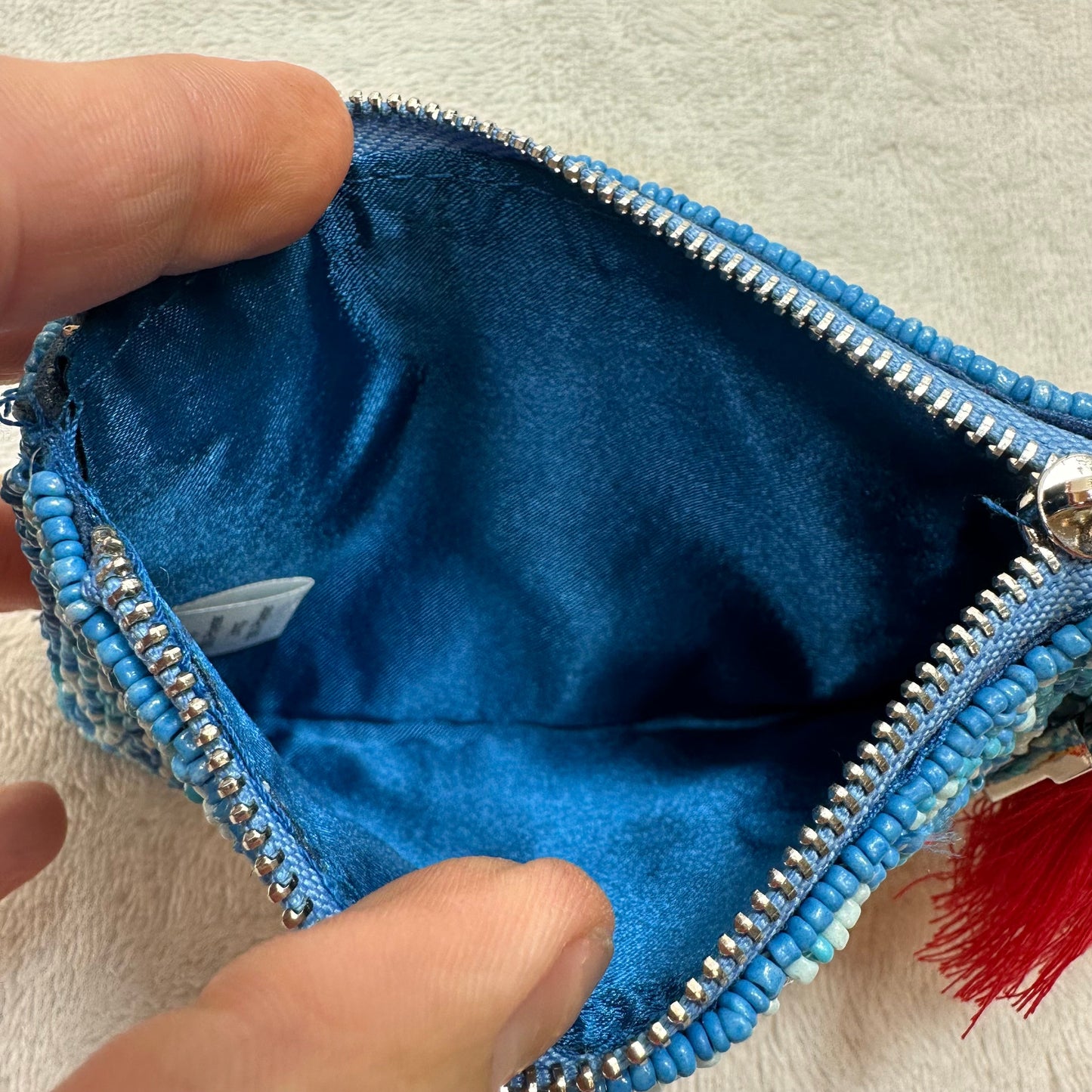 Beaded Coin Purse By Clothes Mentor, Size: Small