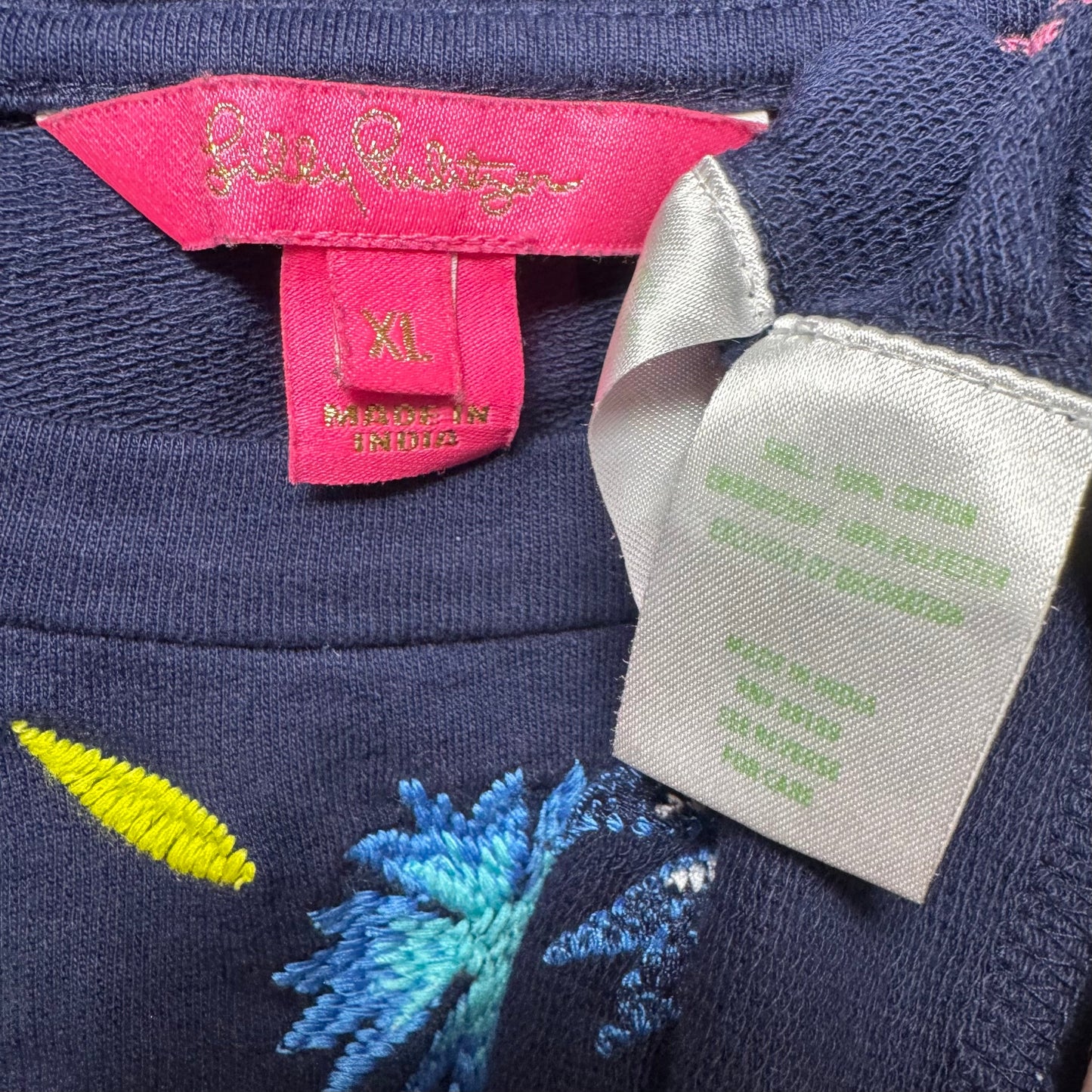 Floral Embroidered Top Long Sleeve Designer By Lilly Pulitzer In Navy, Size: Xl