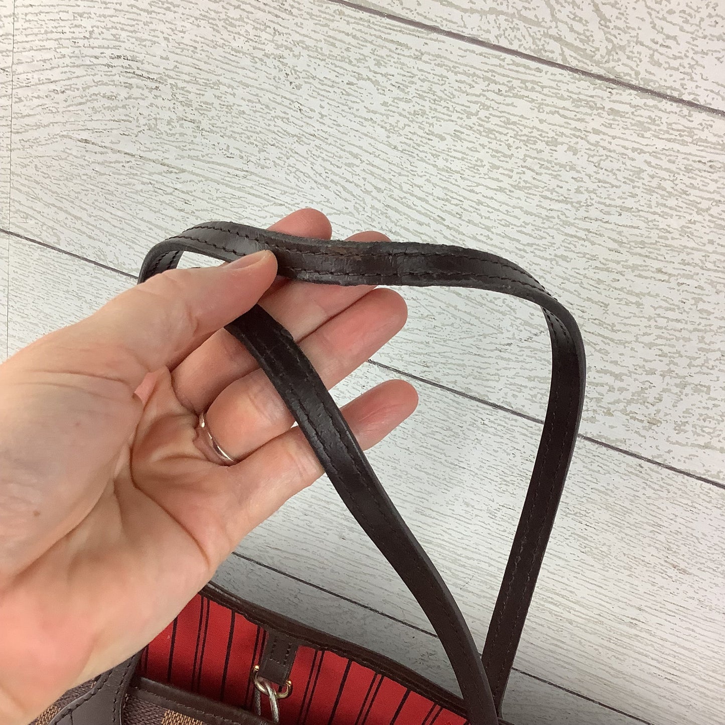 Tote Luxury Designer By Louis Vuitton, Size: Large (AS IS)