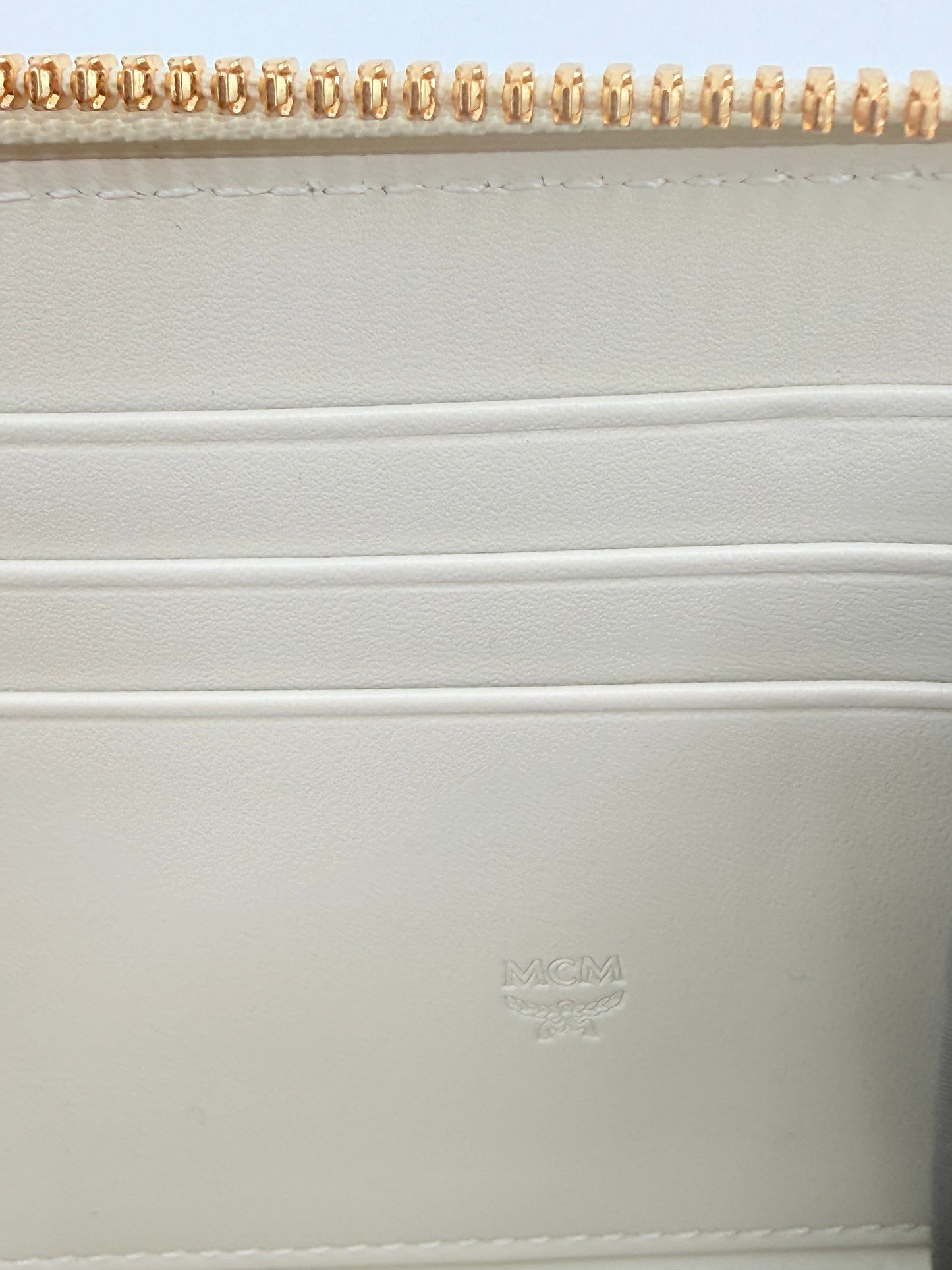 Wallet Luxury Designer By Mcm In White, Size:Large