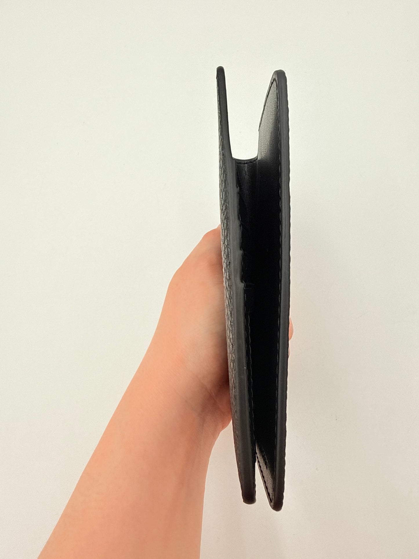 Accessory Luxury Designer Tag By Marc Jacobs In Black