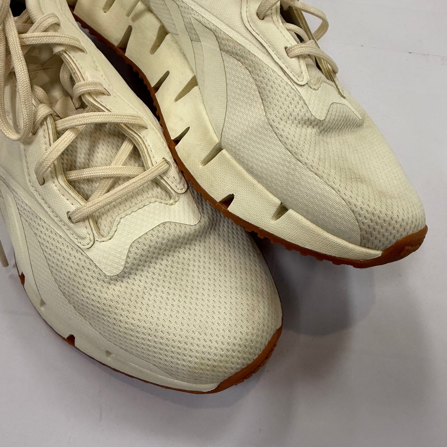 Shoes Athletic By Reebok In Cream, Size:9.5