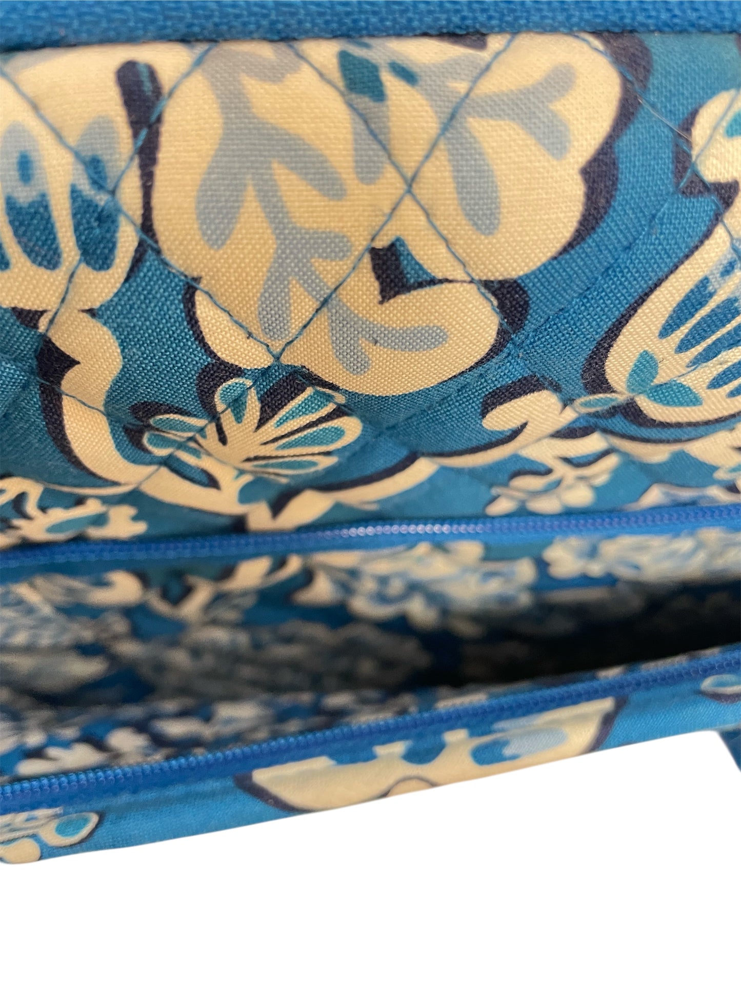 Laptop Bag By Vera Bradley In Blue & White, Size:Large