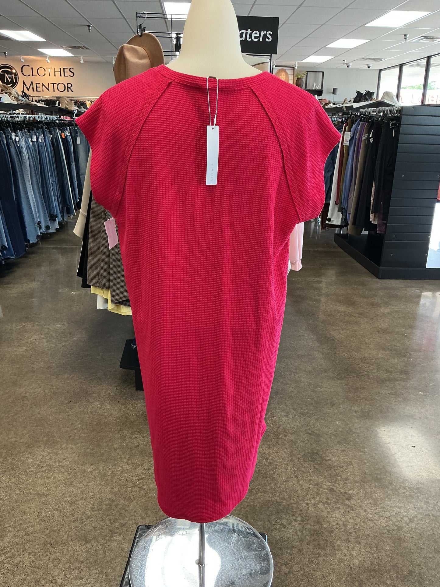 Dress Casual Short By Lilla P In Red, Size:M