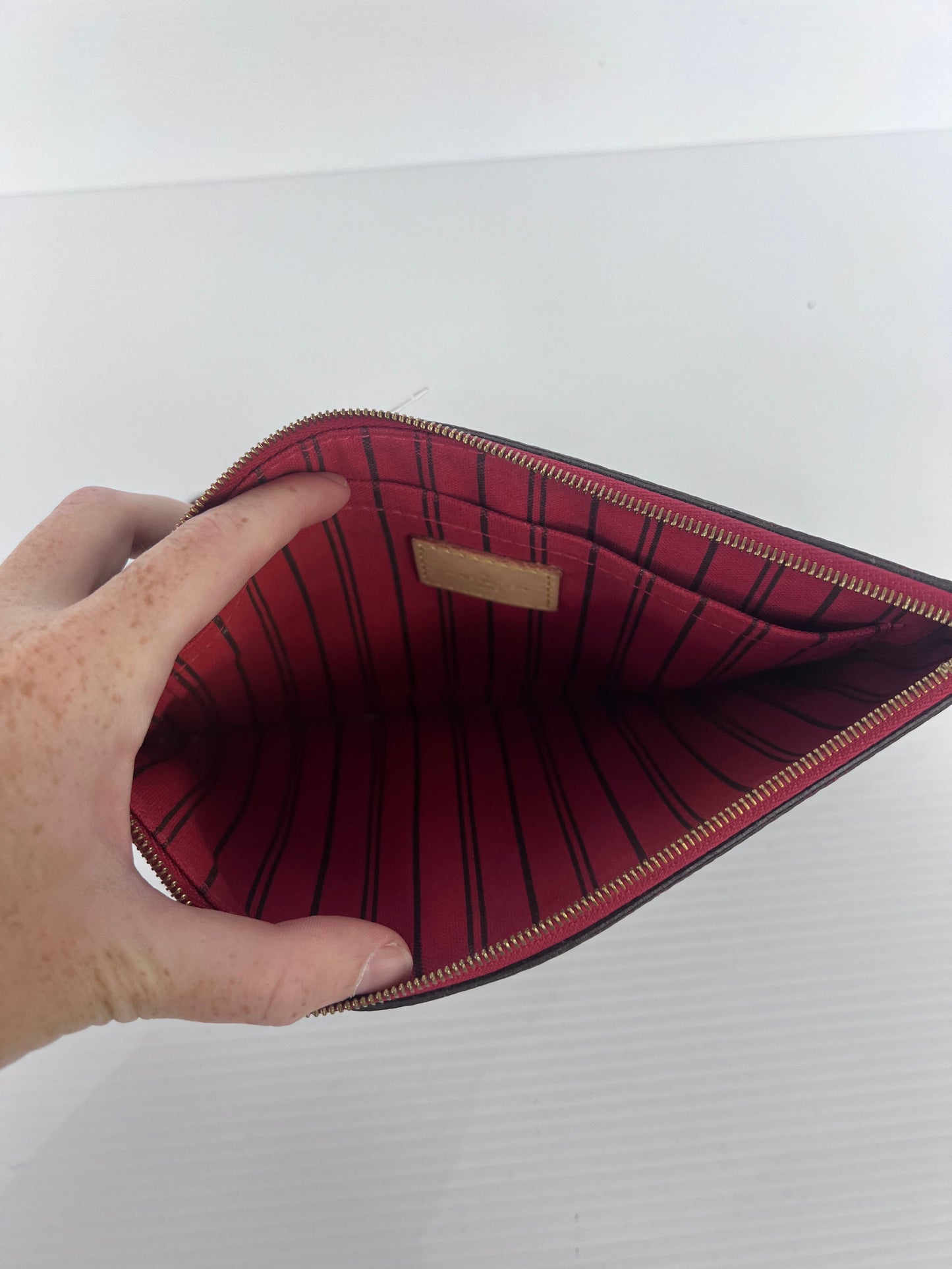 Wristlet Luxury Designer By Louis Vuitton, Size: Medium