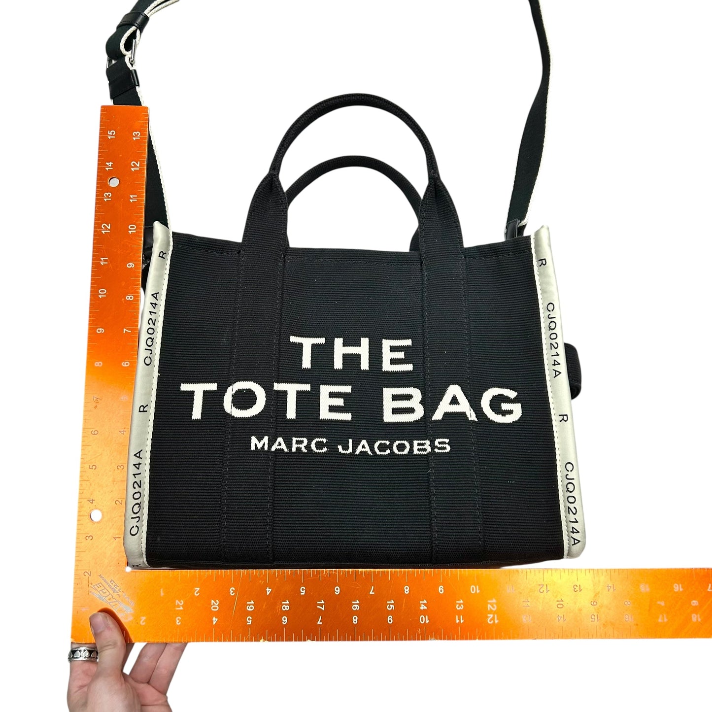 Handbag Luxury Designer By Marc Jacobs, Size: Medium