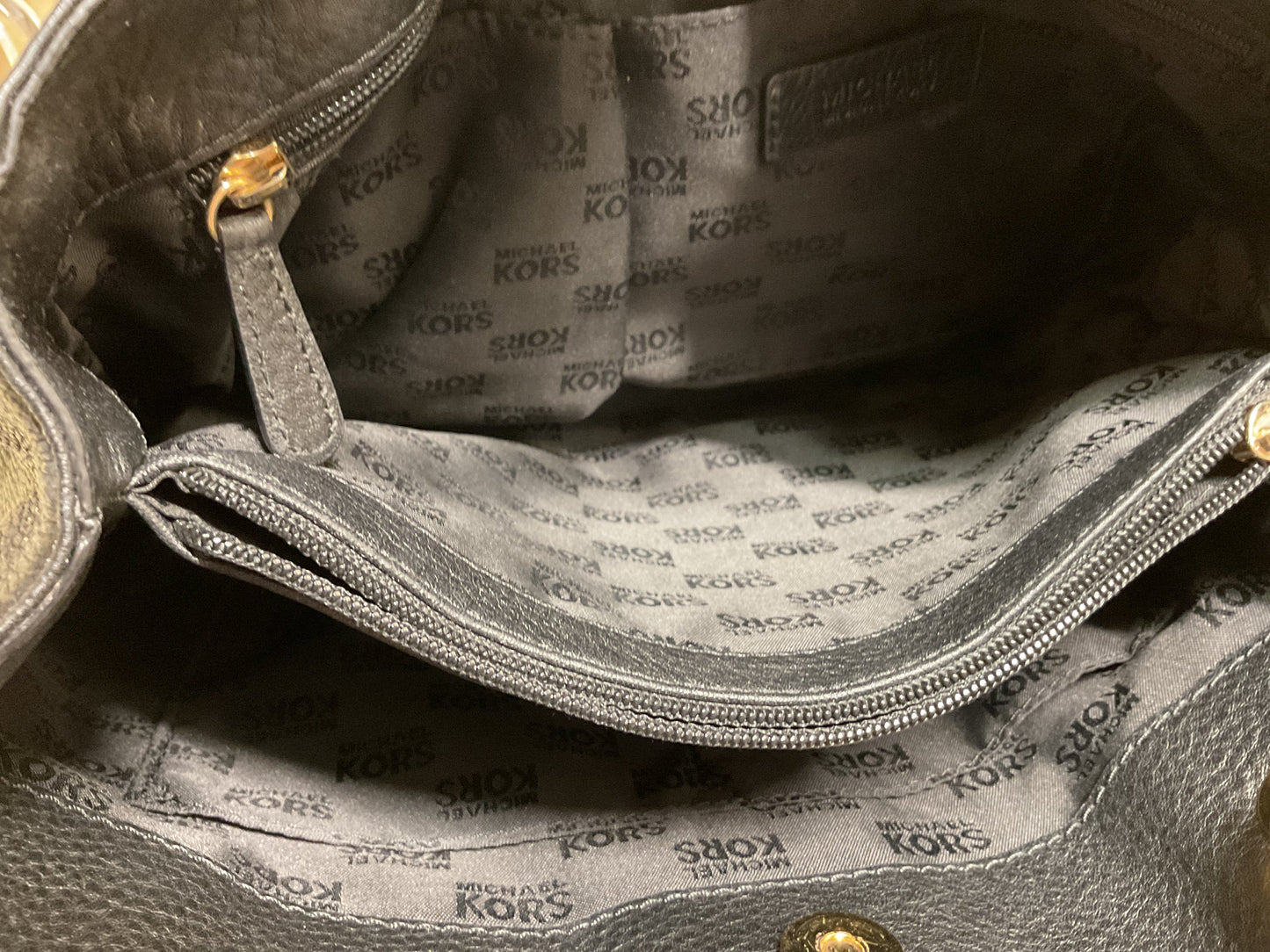 Crossbody Designer By Michael Kors In Black & Gold, Size:Medium