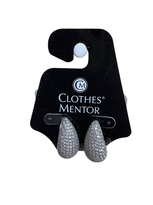 Earrings Clip By Clothes Mentor In Silver