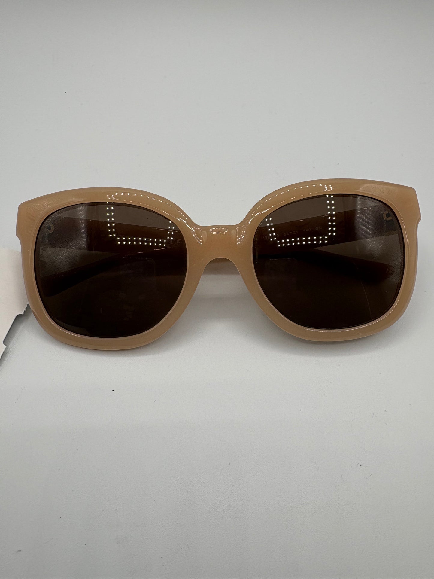Sunglasses Designer By Tory Burch In Cream