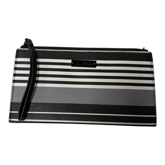 Wristlet By Vera Bradley In Black & Grey, Size:Medium