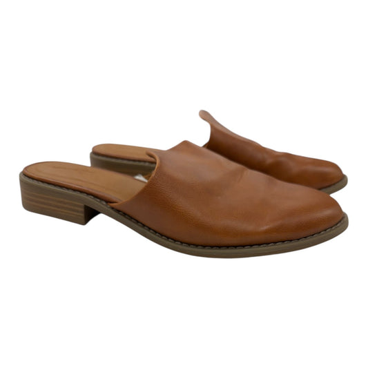 Shoes Flats By Universal Thread In Brown, Size:8