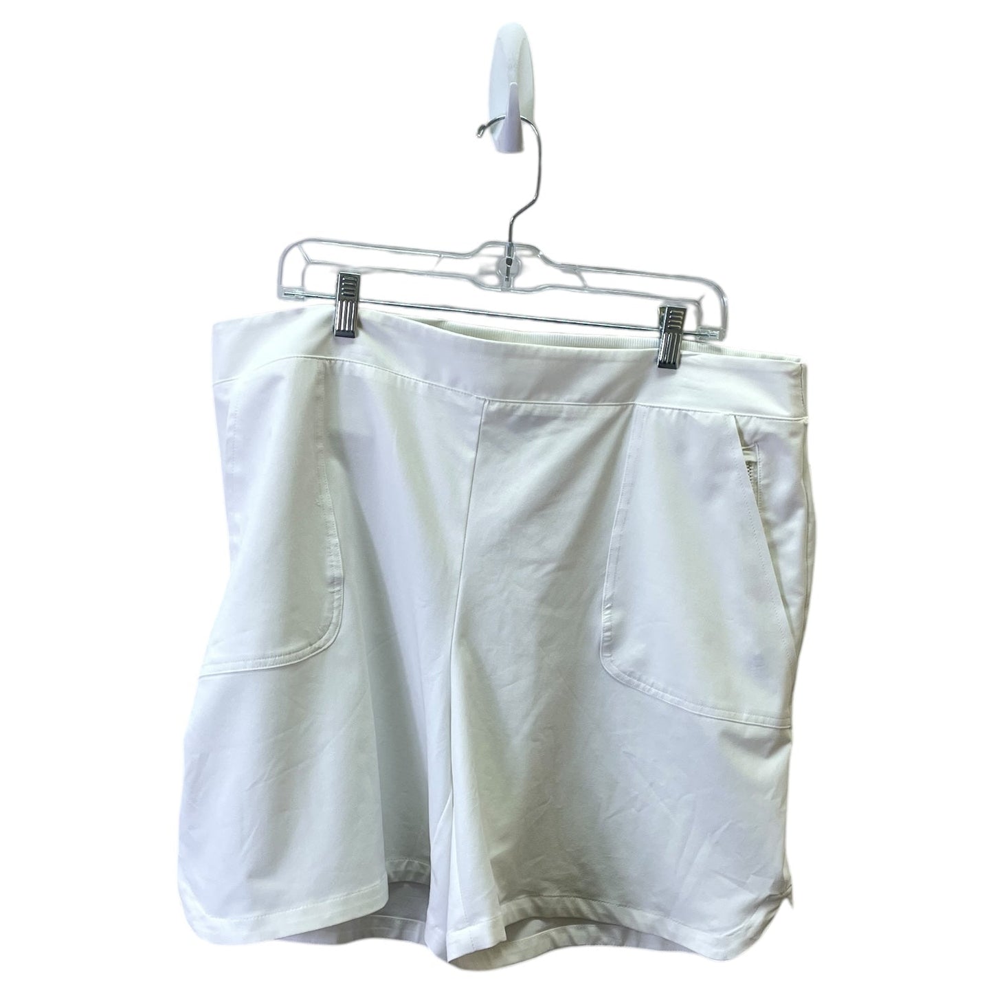 Shorts By Chicos In White, Size:16