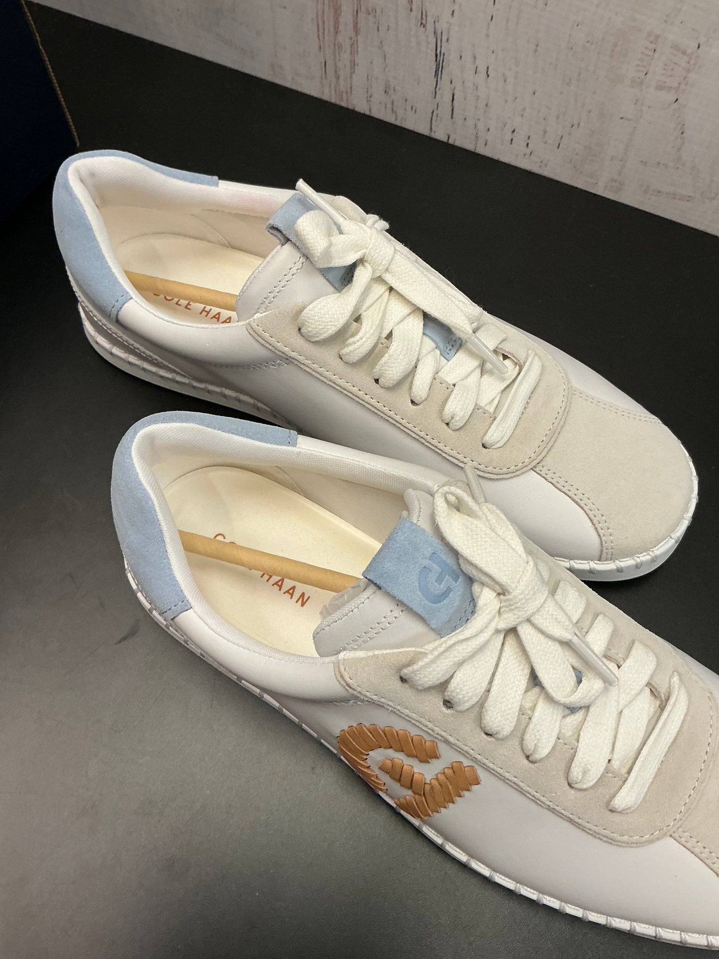 Shoes Sneakers By Cole-haan In Blue & White, Size: 8.5