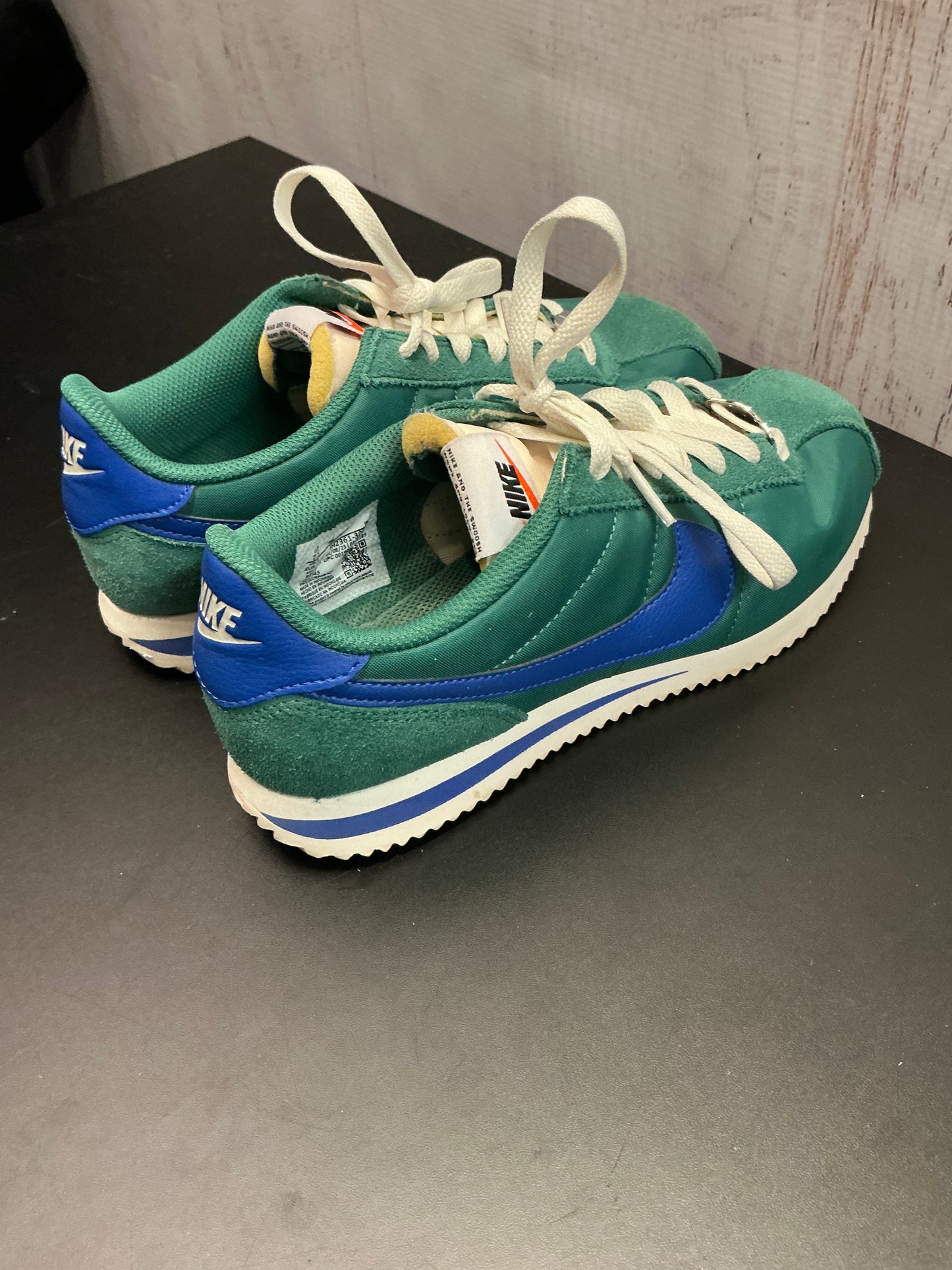Shoes Sneakers By Adidas In Green, Size: 7.5