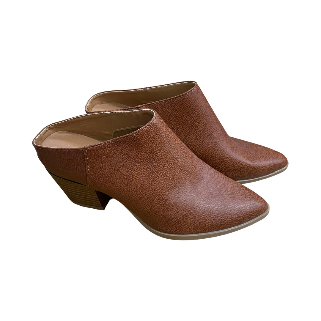Shoes Heels Block By Universal Thread In Brown, Size:8.5