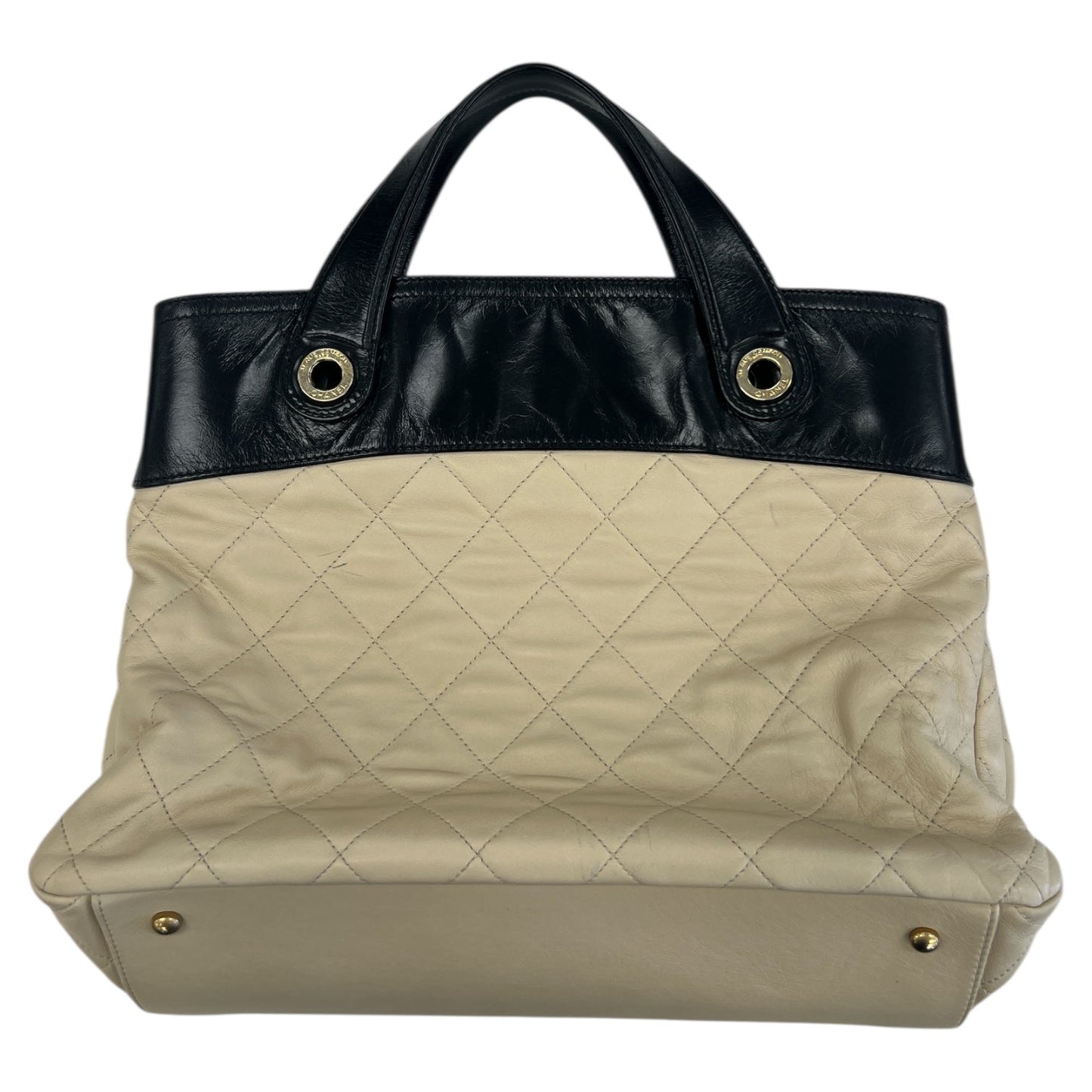 Handbag Luxury Designer By Chanel In Cream, Size:Medium