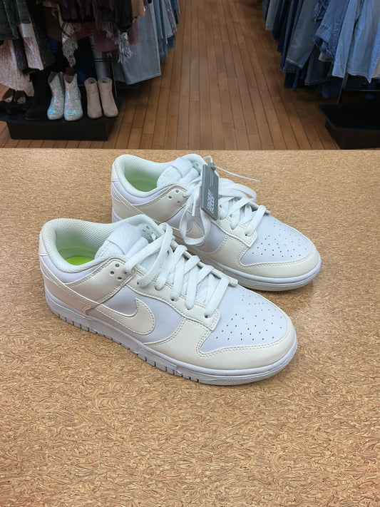 SHOES SNEAKERS by NIKE In CREAM, Size: 8
