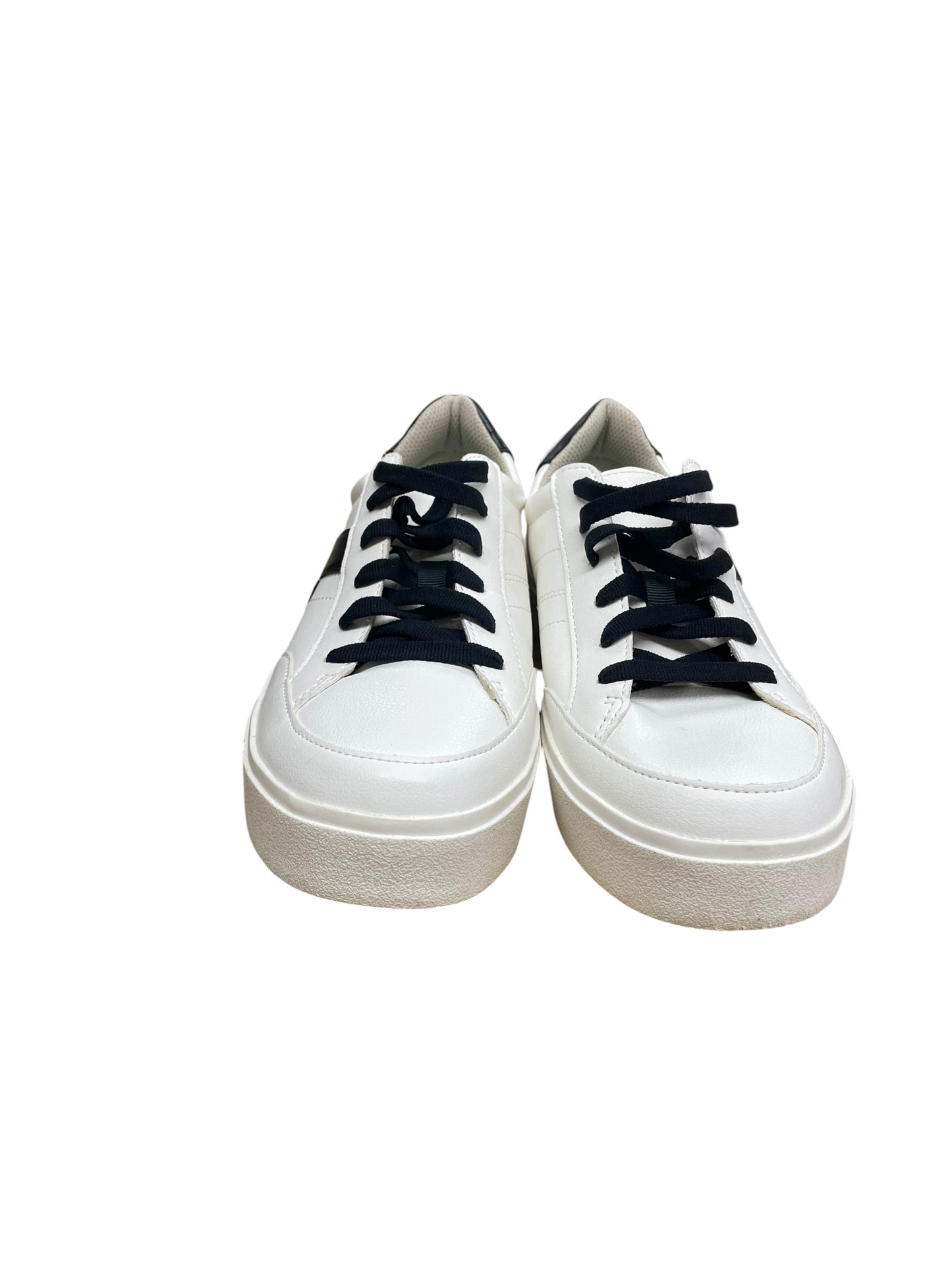 Shoes Sneakers By Dr Scholls In White, Size:7.5