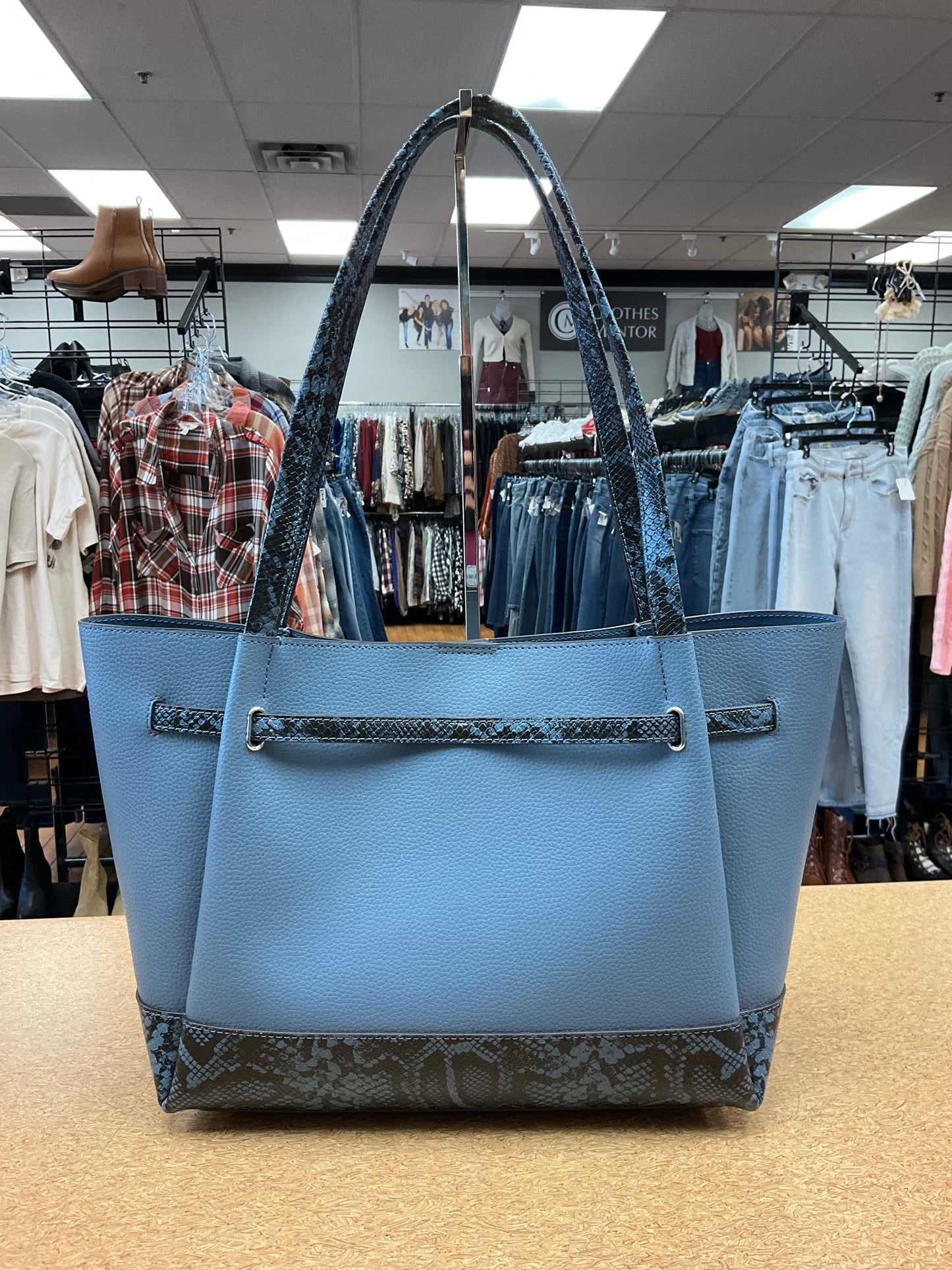 Handbag Designer By Michael Kors In Blue, Size:Medium