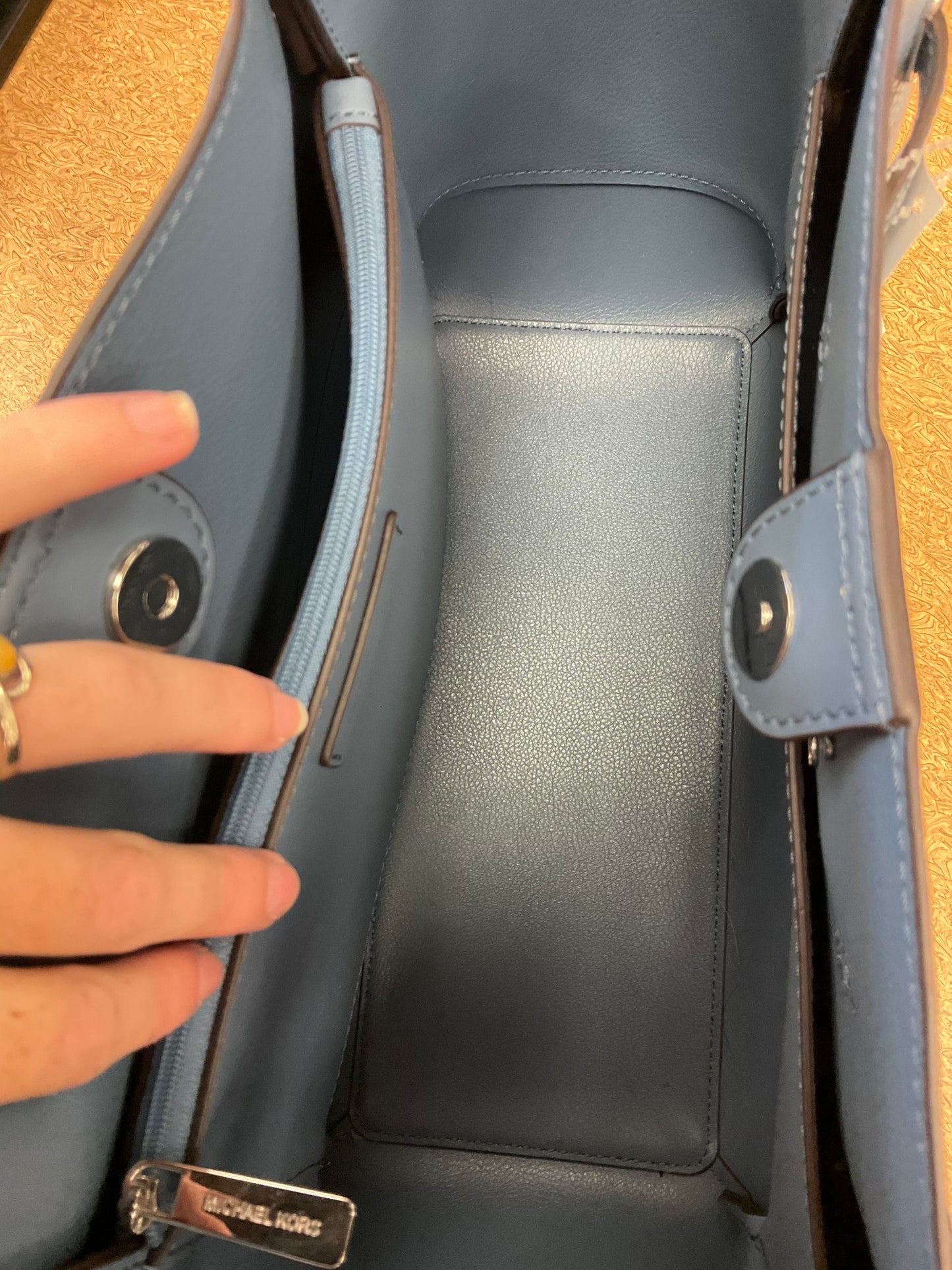 Handbag Designer By Michael Kors In Blue, Size:Medium