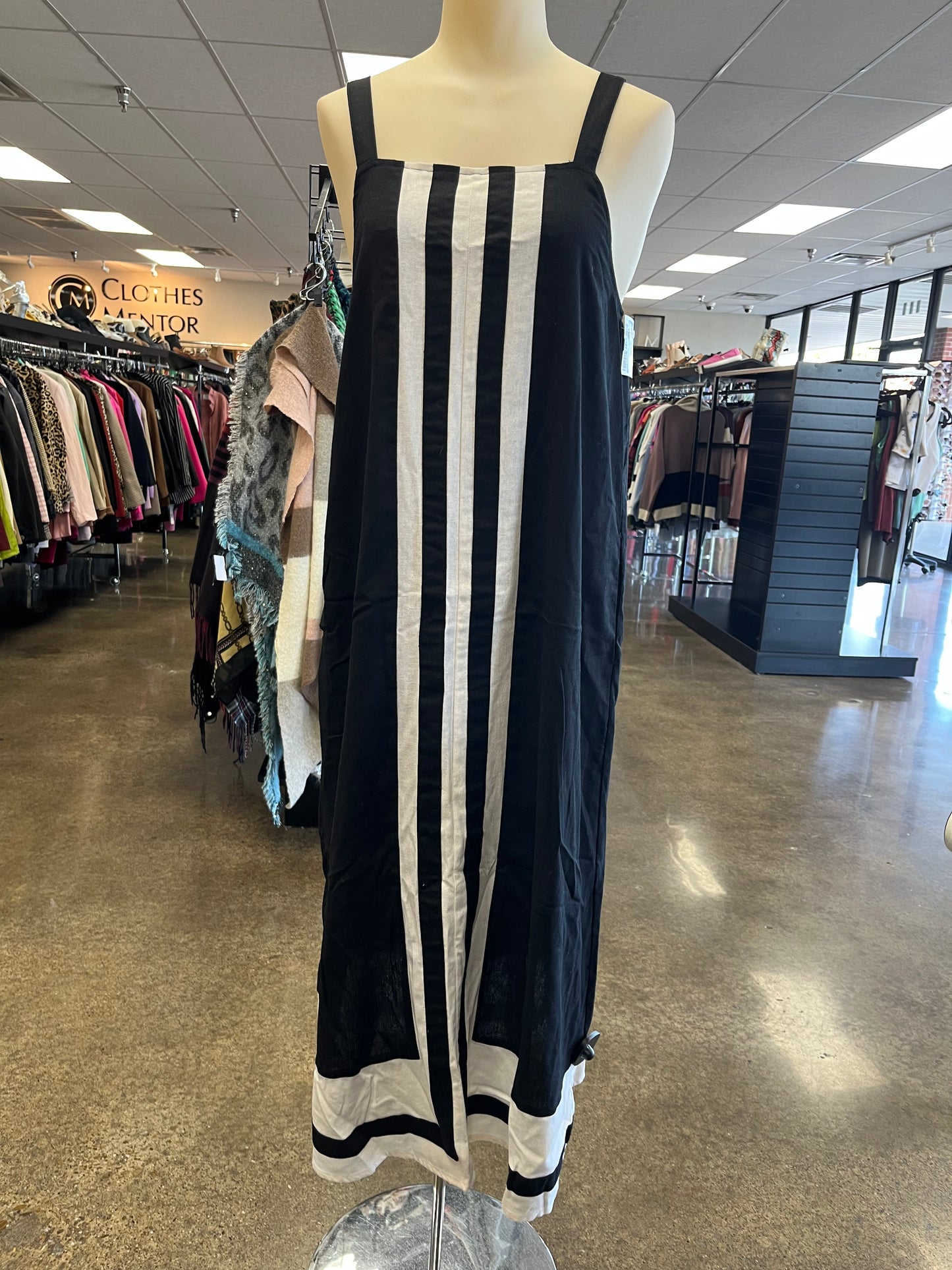 Dress Casual Maxi By Entro In Black & White, Size:M