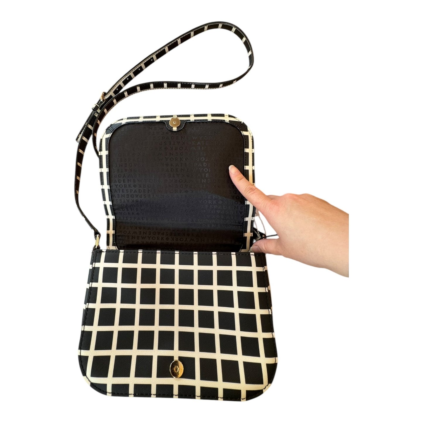 Handbag Designer By Kate Spade In Black & White, Size:Small