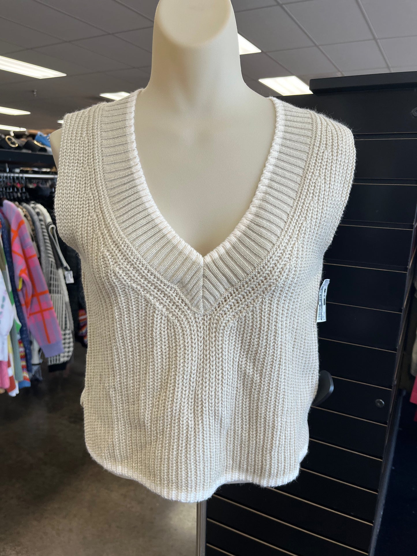 VEST SWEATER by DIVIDED In TAN, Size: XS