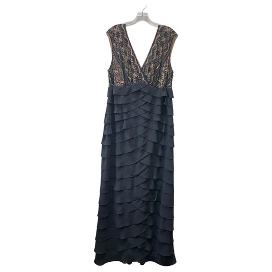 Dress Party Long By Adrianna Papell In Black, Size:16