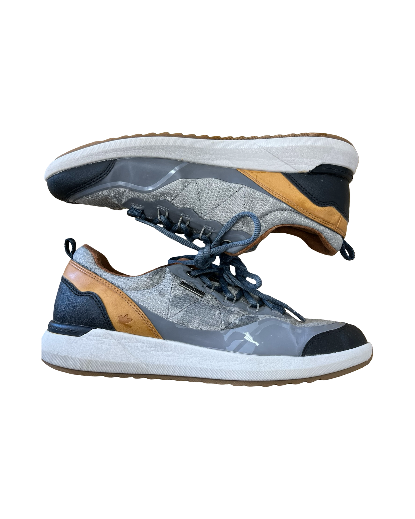 Shoes Athletic By Cobb Hill In Grey, Size:9.5