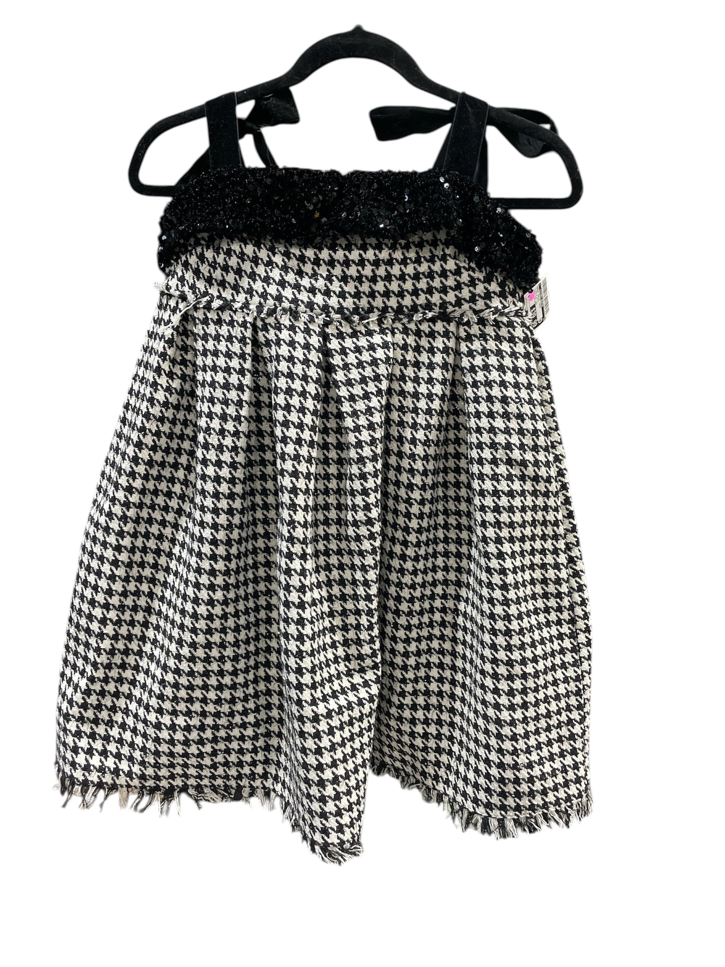 Dress Casual Short By Clothes Mentor In Black & White, Size: S