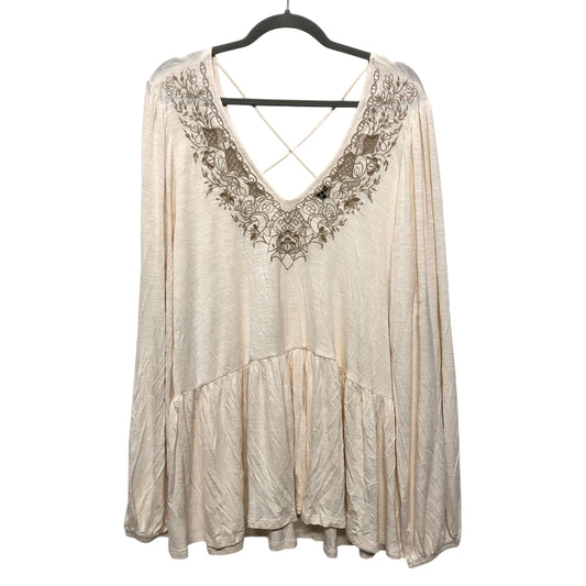 Top 3/4 Sleeve By Torrid In Cream, Size:2X