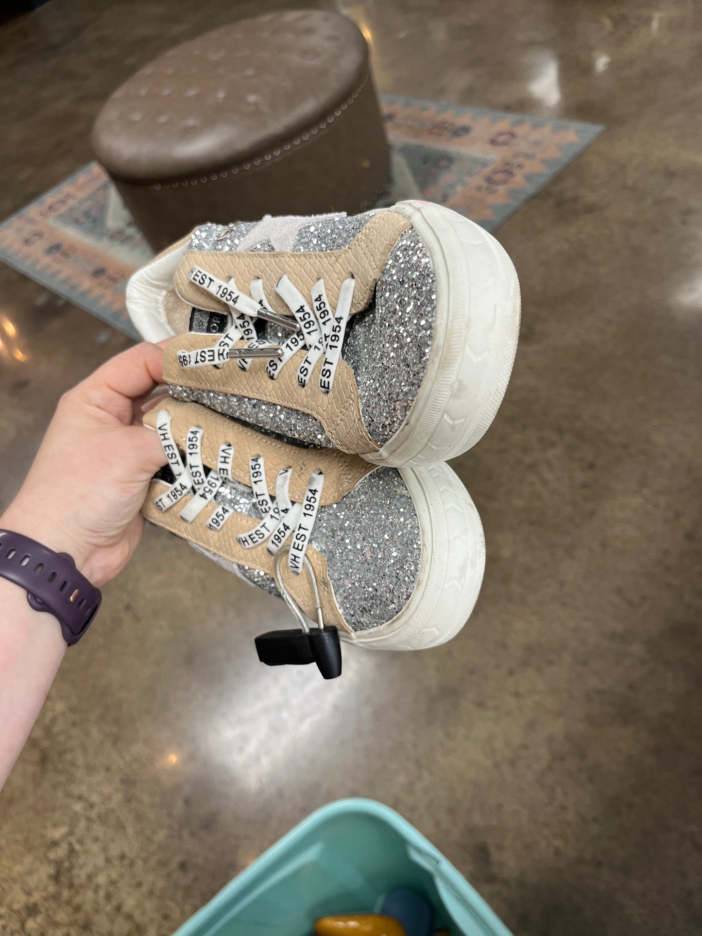 Shoes Sneakers By Vintage Havana In Silver, Size:7.5