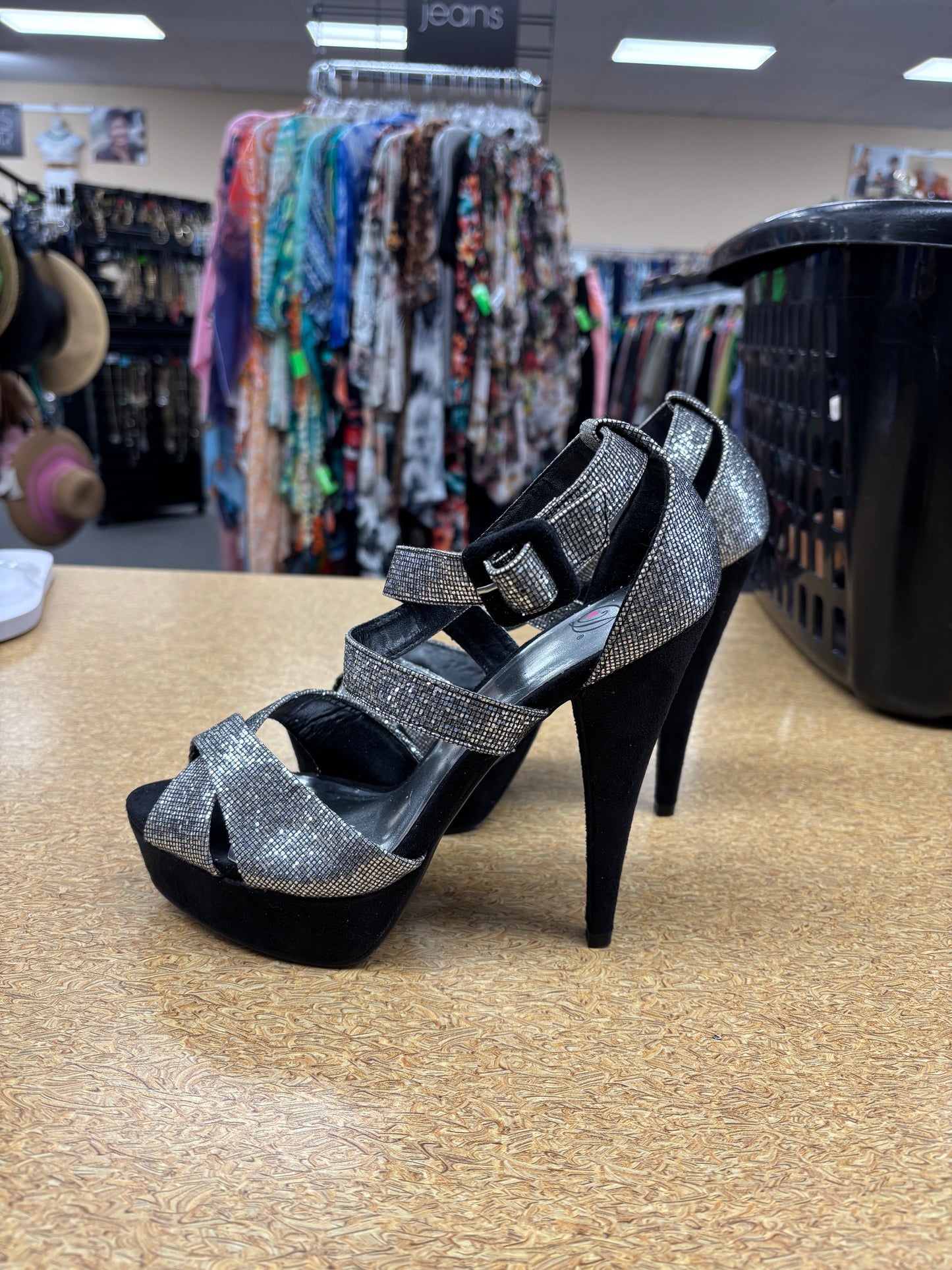 Shoes Heels Stiletto By Cme In Black & Silver, Size:8.5